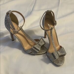 Maripe Silver Glitter Heels